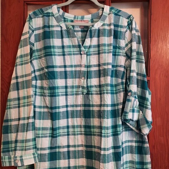 Woman Within V-Neck Tunic, size 22/24 - Picture 1 of 3